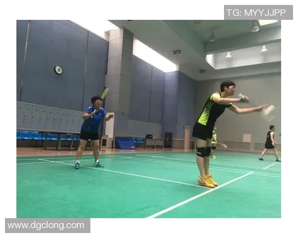 武汉羽毛球队与北京羽毛球队技术对抗赛后分析与总结 武汉羽毛球队与北京羽毛球队技术对抗赛后分析与总结