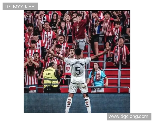 足球明星颁奖典礼上必听的经典歌曲推荐与回顾 足球明星颁奖典礼上必听的经典歌曲推荐与回顾