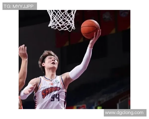 重庆排球队以61分领跑大师赛积分榜展现强大实力